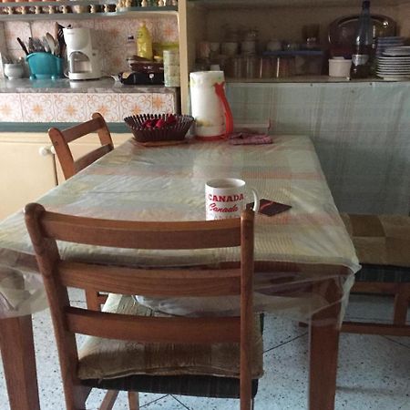 Property Located In A Quiet Area Near The Train Station Casablanca Exterior foto